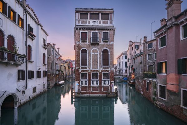 Soft light, Palazzo Tetta, Venice