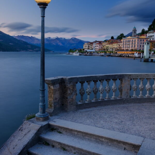 Mark Bauer Photography | Blue Hour, Bellagio, Lake Como